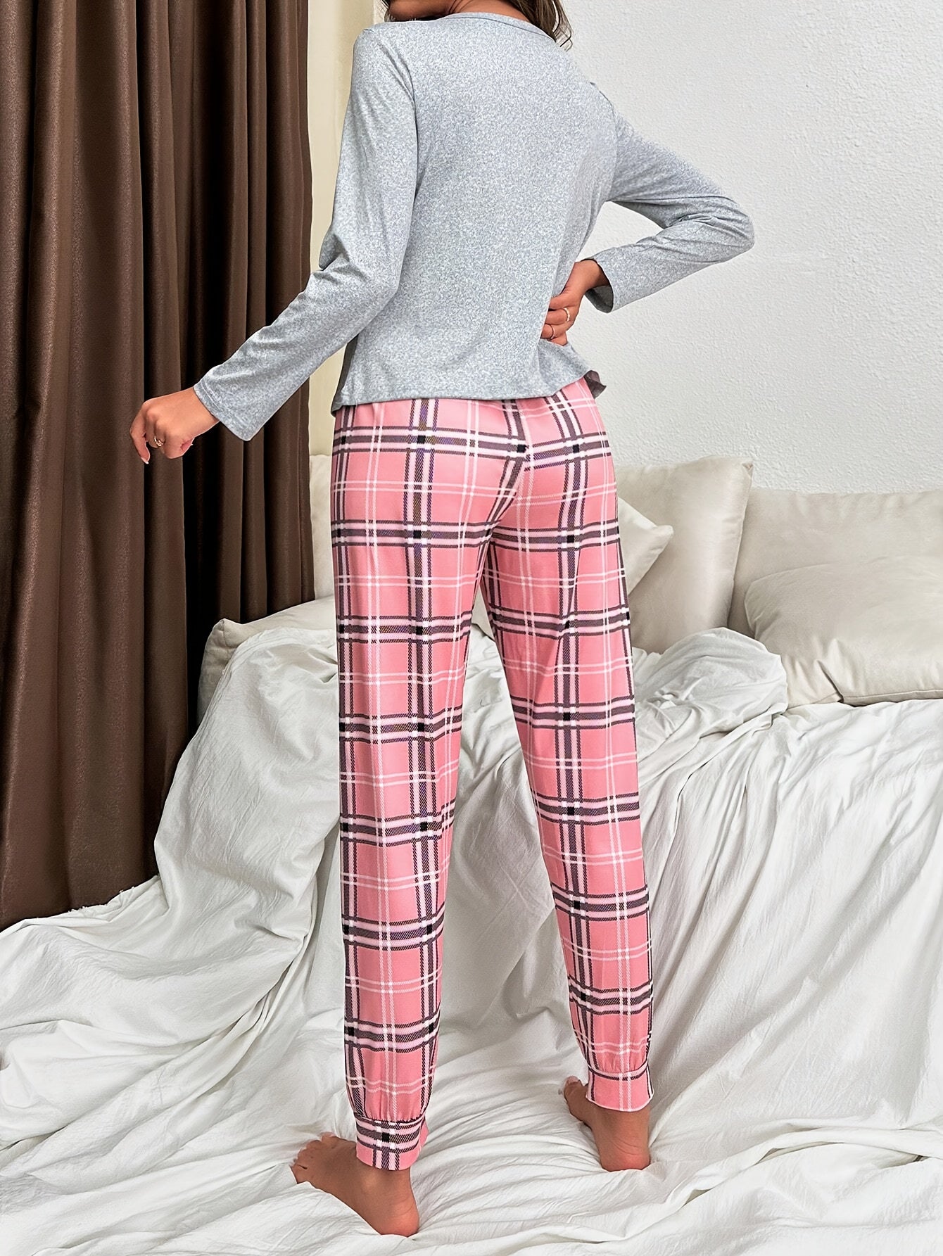 New versatile and comfortable women's home pants set.