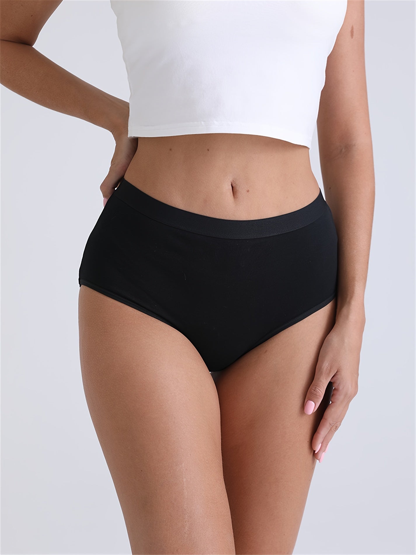 5 Seamless Briefs for Women, Comfortable and Stretchy Underwear