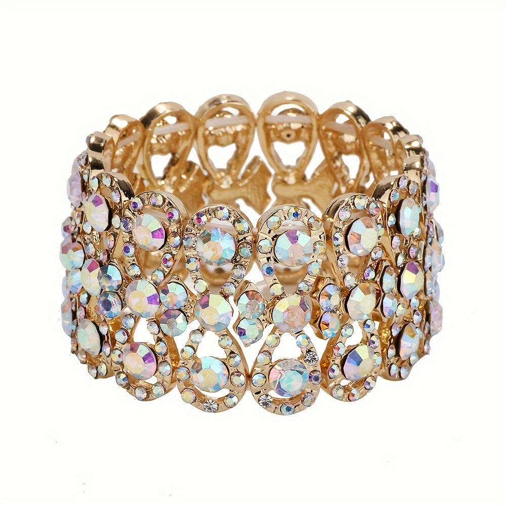 Elegant and luxurious stretch bracelet featuring rhinestone pave, made with UV plated copper. This classic and versatile elastic bangle is perfect for both daily wear and special occasions.