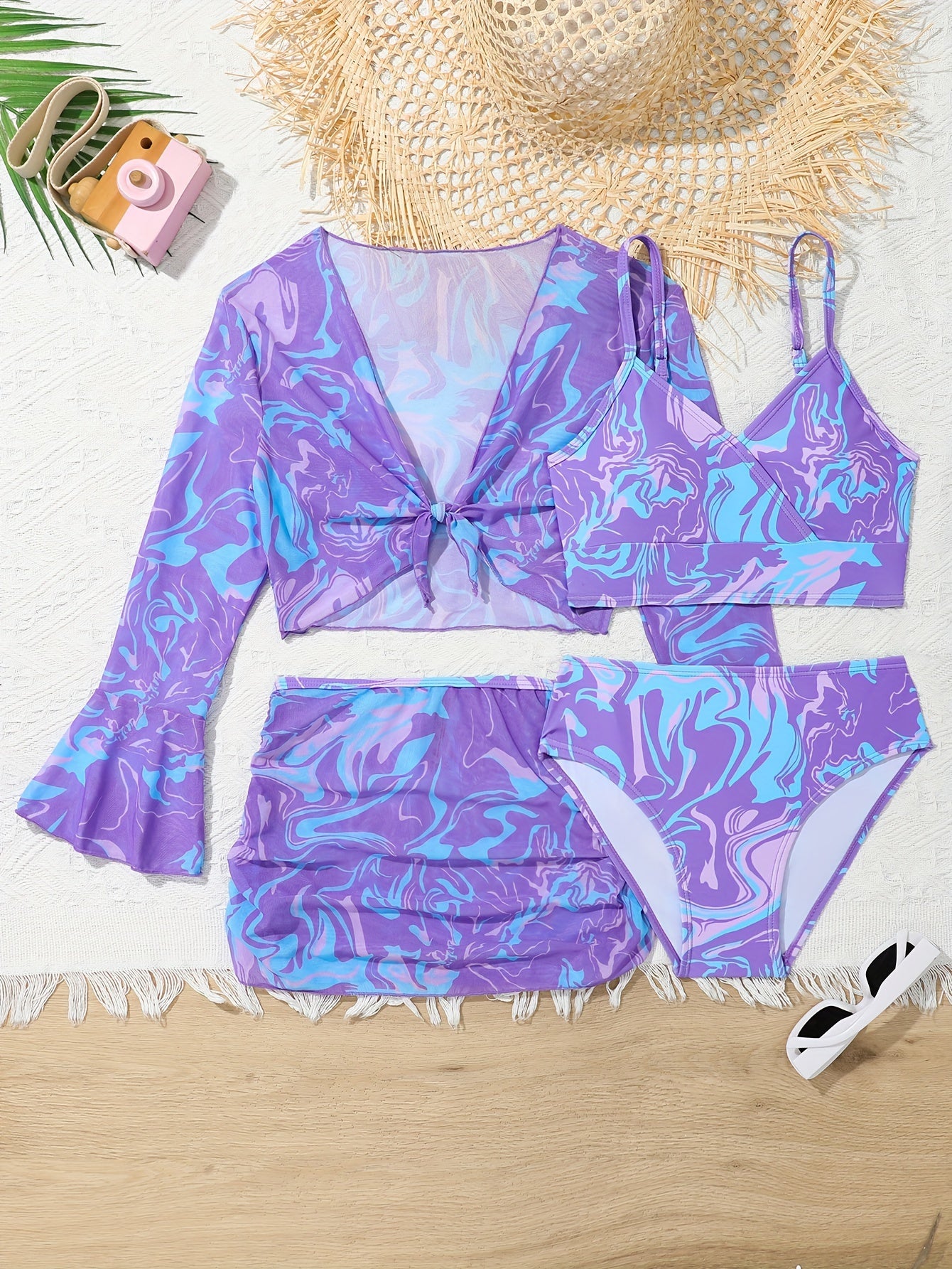 Polished polyester bikini set with cross detail, push up tops and bikini bottoms. All-season random print swimwear lined with medium stretch fabric. Model PM0003PM7.62cm.