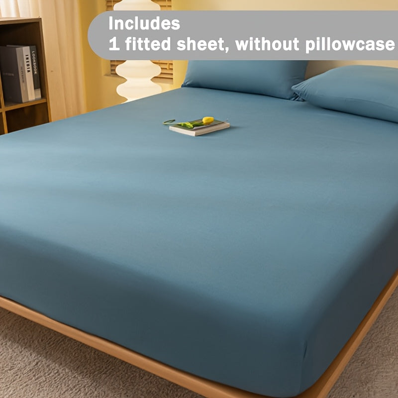 Soft fitted sheet that is dustproof and stainproof, washable, warm, breathable, comfortable, and multifunctional mattress protector. Perfect for bedroom, guest room, apartment, or school. Ideal for use all year round.