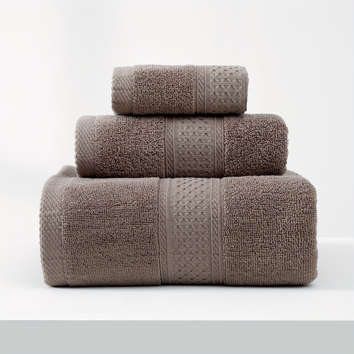 3-piece set of bath towels including a velvet towel, square towel, and face wash towel made of pure cotton with thickened absorbent rhombus velvet for home use.