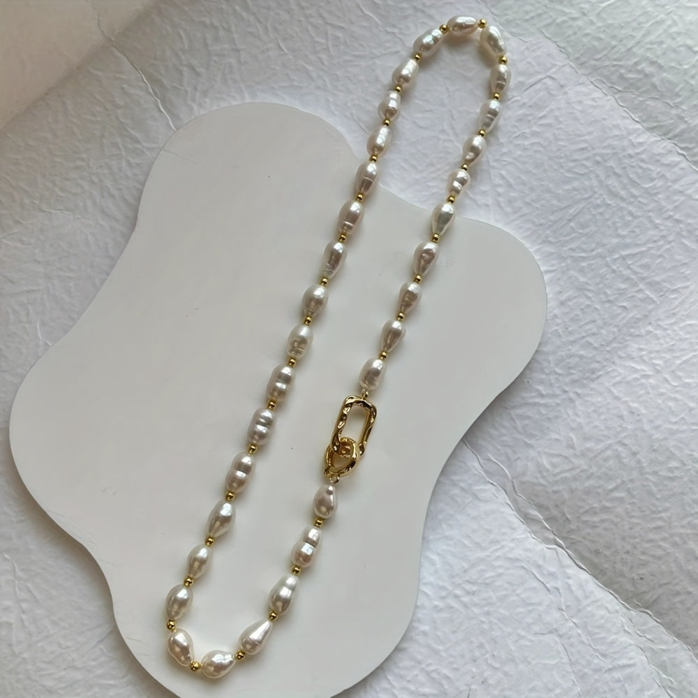 Exquisite Freshwater Pearl Necklace - Opulent Beaded Choker, Versatile for Daily & Travel Use, Perfect Present