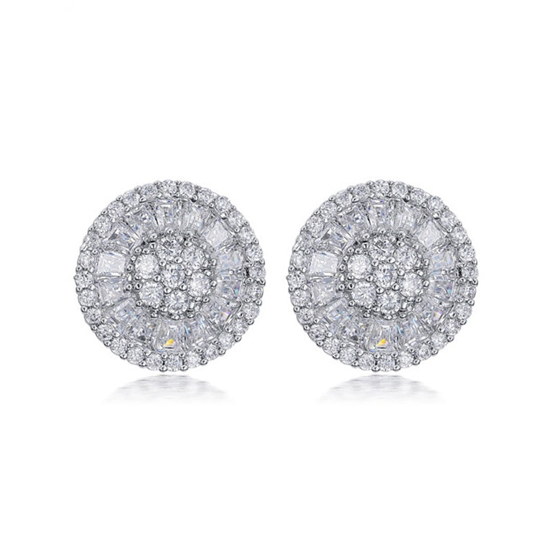 Exquisite 925 Silver-Plated White Zirconia Stud Earring, a Statement of Luxury Fine Jewelry for Women