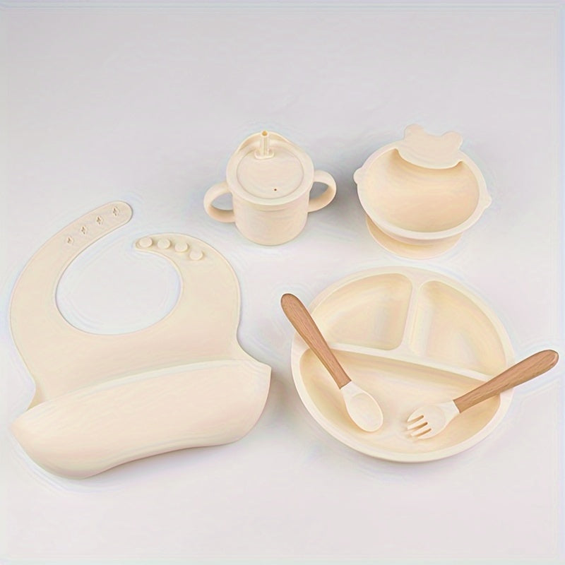 Ideal gift for holidays - Non-toxic silicone feeding set for toddlers aged 0 to 3 years, includes suction plate, bowl, divided dish, cup with straw, bib, and utensils, ensuring a safe and enjoyable mealtime for children.