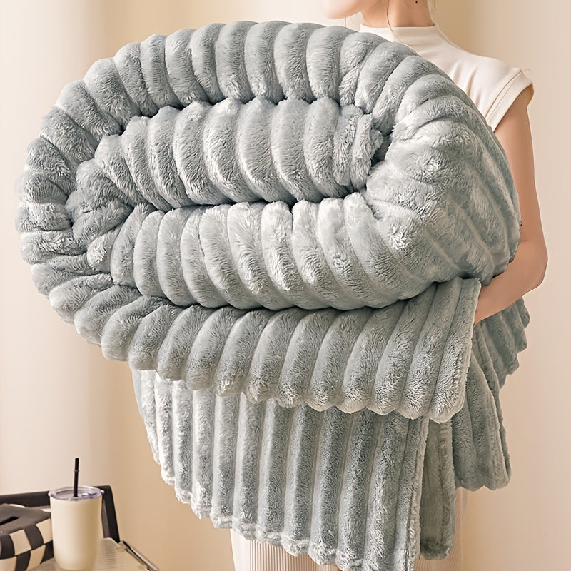 Soft and Cozy Faux Rabbit Fur Blanket - Luxurious Striped Throw made of Durable Flannel Material for Sofa, Bed, Office, Camping. All-Season Comfort with Modern Cream/White Design for Versatile Use. Machine Washable for Easy Care and Tear-Resistant for