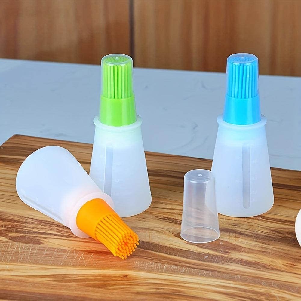 Portable silicone oil bottle with brush for outdoor baking and BBQ.