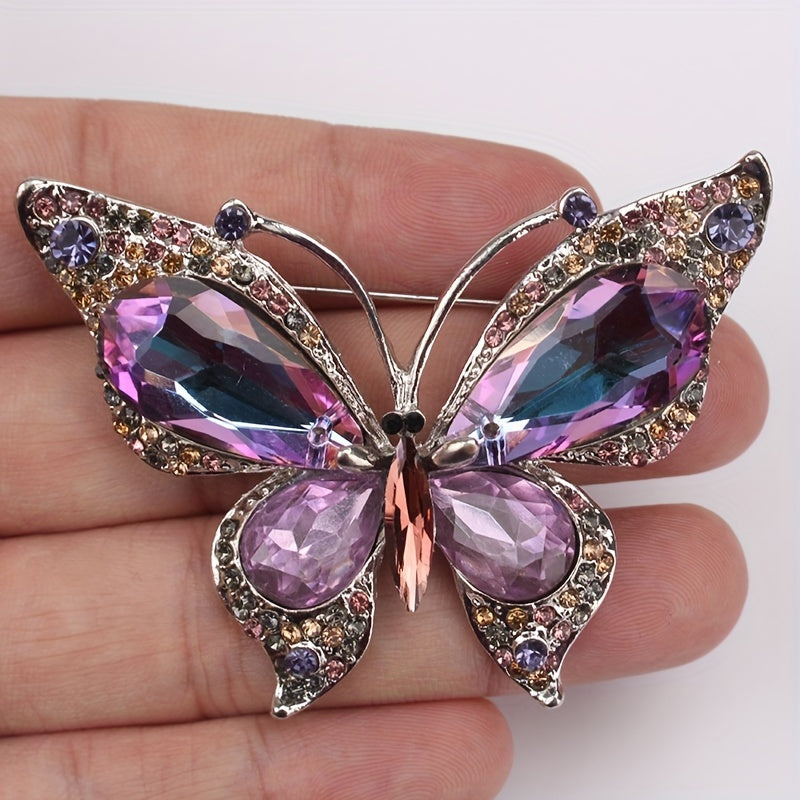 Chic Butterfly Brooch Pin in Vintage Style, adorned with Rhinestones and featuring an Irregular Shape. Perfect Fashion Accent for Women's Blazers and Outerwear