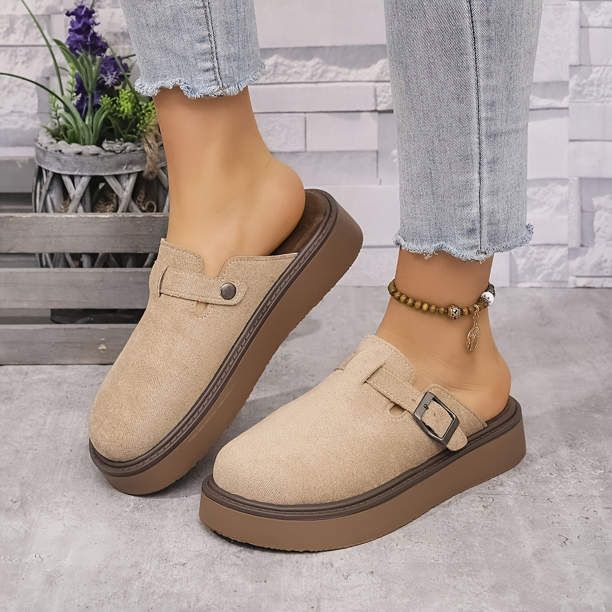 Casual buckle loafers for women with all-season comfort features, PU upper, rubber sole, flannel insole, and retro thick sole from Taizhou.