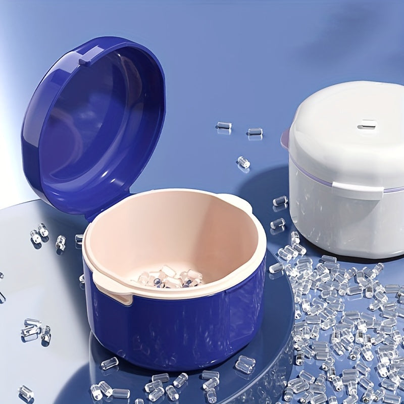 Two-layer denture cleaning case with lid; portable and leak-proof.