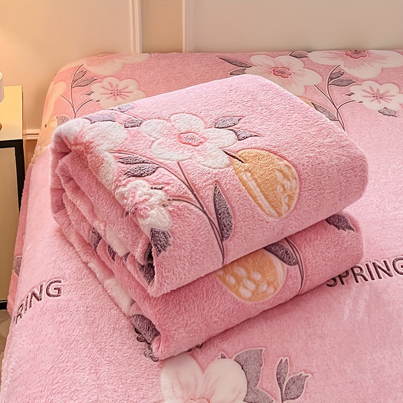 Soft coral fleece throw blanket that is suitable for all seasons. Can be easily washed in the machine and is versatile enough to be used on the bed, sofa, at the office, or as a gift.