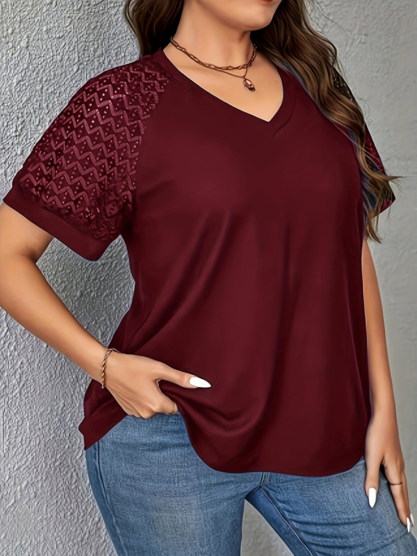 Stylish V-Neck Lace Panel T-Shirt for Women - Solid Color, Polyester Knit, Short Sleeve Casual Top for Spring/Summer