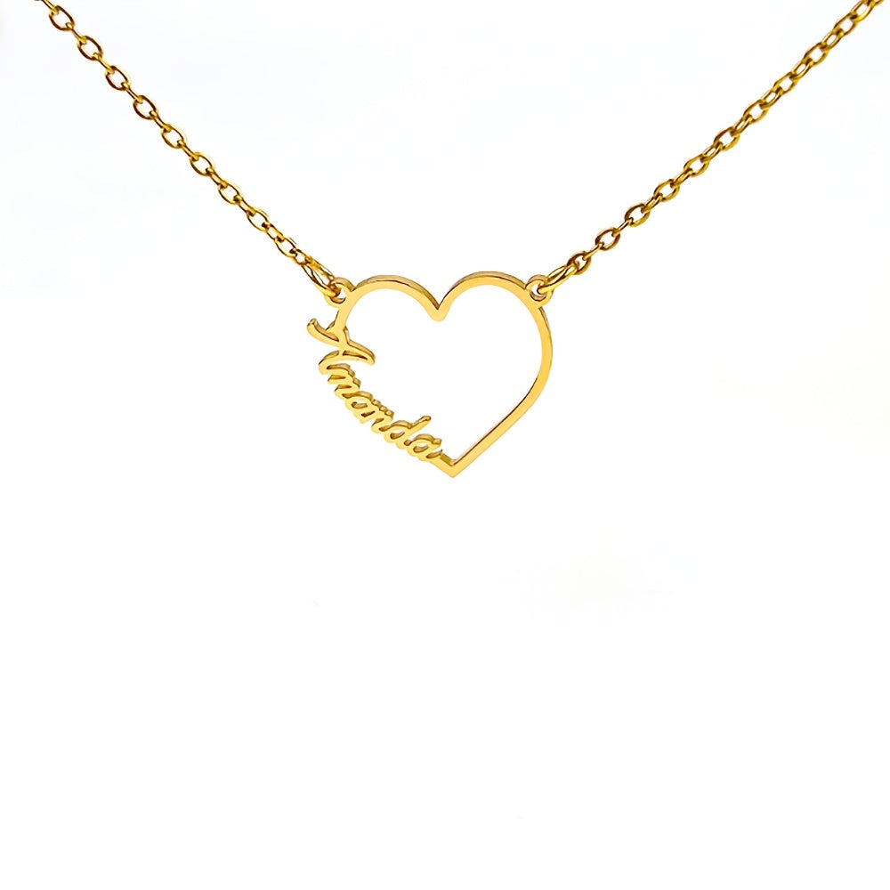 Engraved Heart and Name Couples Necklace in 18K Gold Plated Stainless Steel, Stylish Boho Pendant, Perfect for Everyday Wear and Special Occasions, Versatile Jewelry Piece for All Seasons.