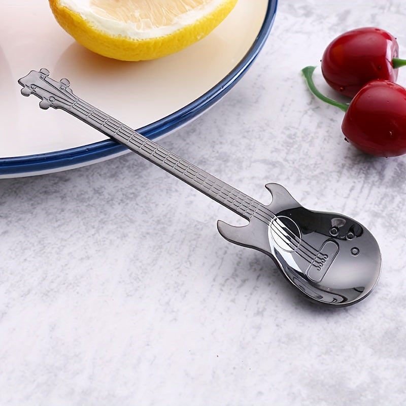 Celebrate Eid with our adorable set of 7 colorful guitar spoons made from high-quality 304 stainless steel. These creative and fun tableware pieces are perfect for stirring your coffee, enjoying a scoop of ice cream, or indulging in some candy. Ideal for