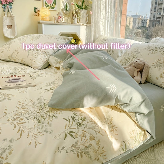 Polyester tropical floral duvet cover with hypoallergenic, breathable, machine washable properties. Features zipper closure and woven construction for all-season comfort in the bedroom.