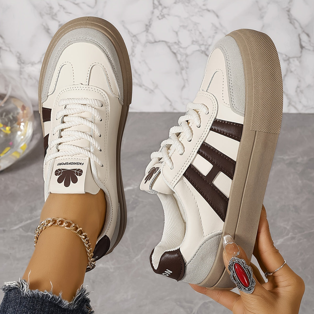 Women's Colorblock Trendy Sneakers with Lace Up Soft Sole Platform Skate Shoes.