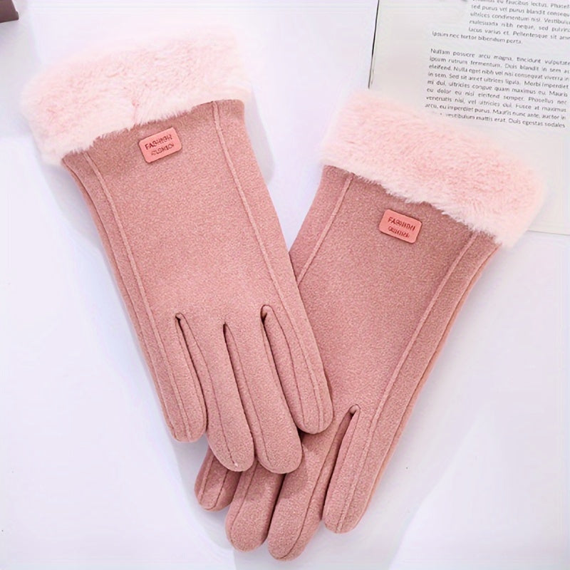 Stay warm and stylish this winter with a pair of CarrKen women's casual gloves. Made from polyester fiber, these gloves feature a solid pattern and are windproof and water-resistant. They are also touchscreen compatible, making them perfect for outdoor