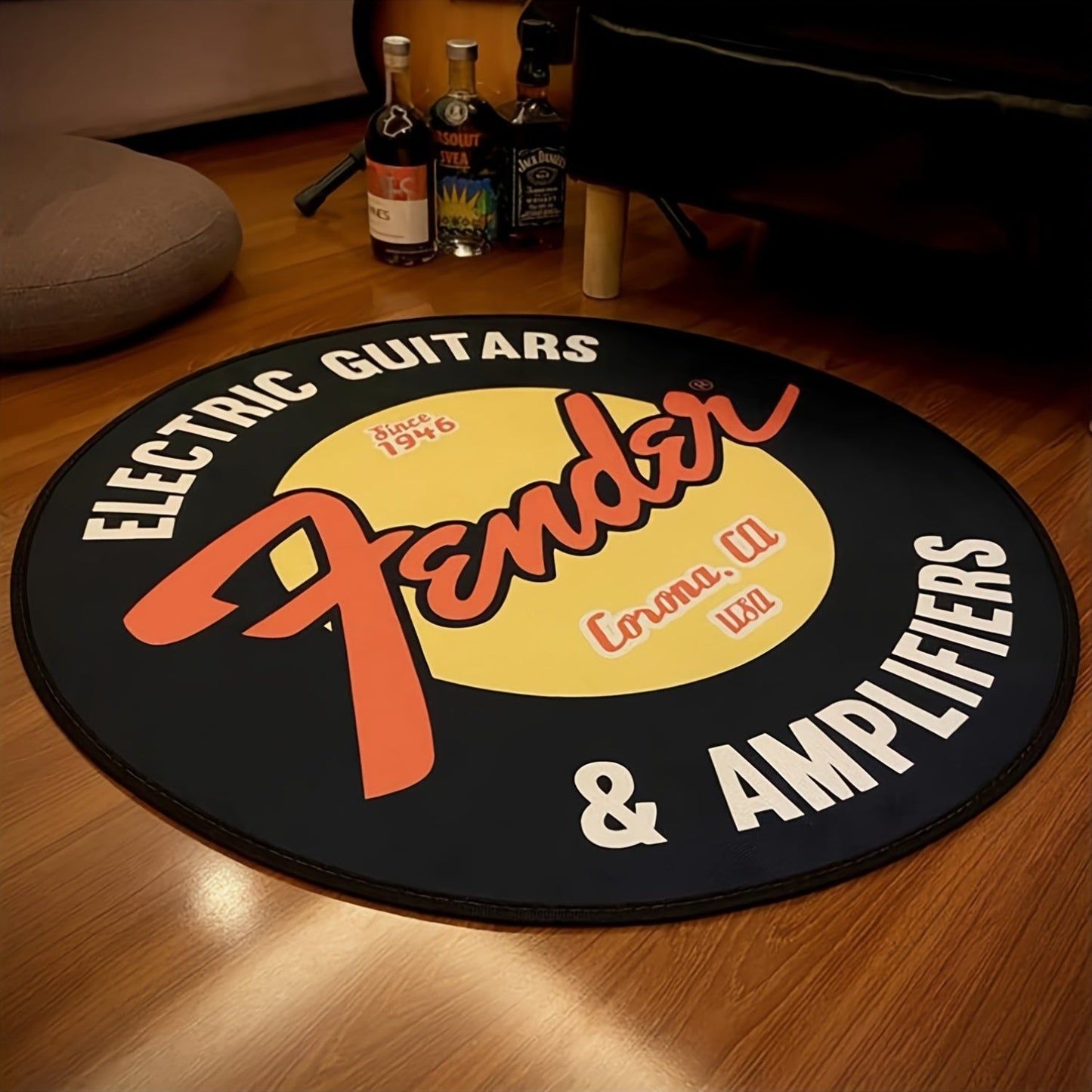 This black plush carpet with a guitar music print features a round design, making it a perfect addition to entryways or bedrooms. Made with a non-slip polyester backing, this machine-made area rug is 1cm thick and can be easily hand-washed. Perfect for