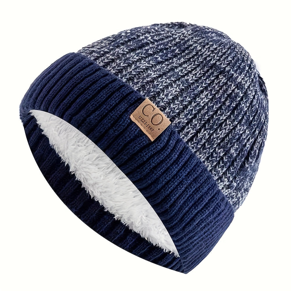 Stay Warm and Cozy with a Knit Beanie featuring a Letter Patch - Thick Fleece-Lined, Providing Ear Protection for Men | Sporty Design, Easy to Hand Wash