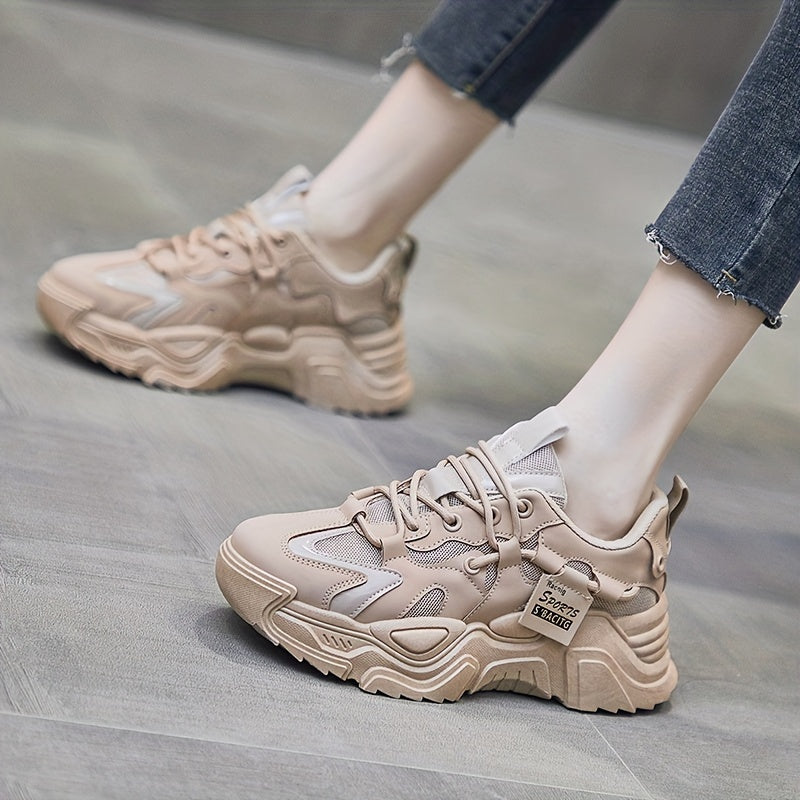 2023 Spring Collection: Korean-style New Dad Shoes for Women, Perfect for Street Photography and Casual Wear, with Height Boost for Students.