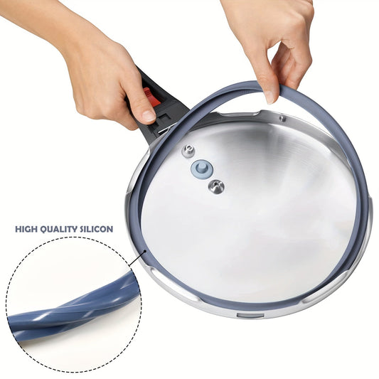 Two silicone sealing rings for pressure cookers, measuring 22cm. These replacement gaskets are made of non-toxic, food-grade silicone and are compatible with WMF Perfect & Silit Simomtic Quick Cook Pots.