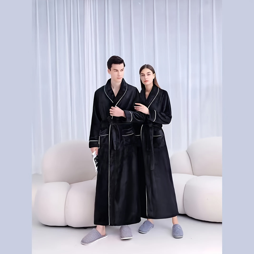 Plaid bath robe for men and women, soft and comfortable, modern style, machine washable, made of 300g/㎡ knitted fabric with polyester fiber, bath towel theme.