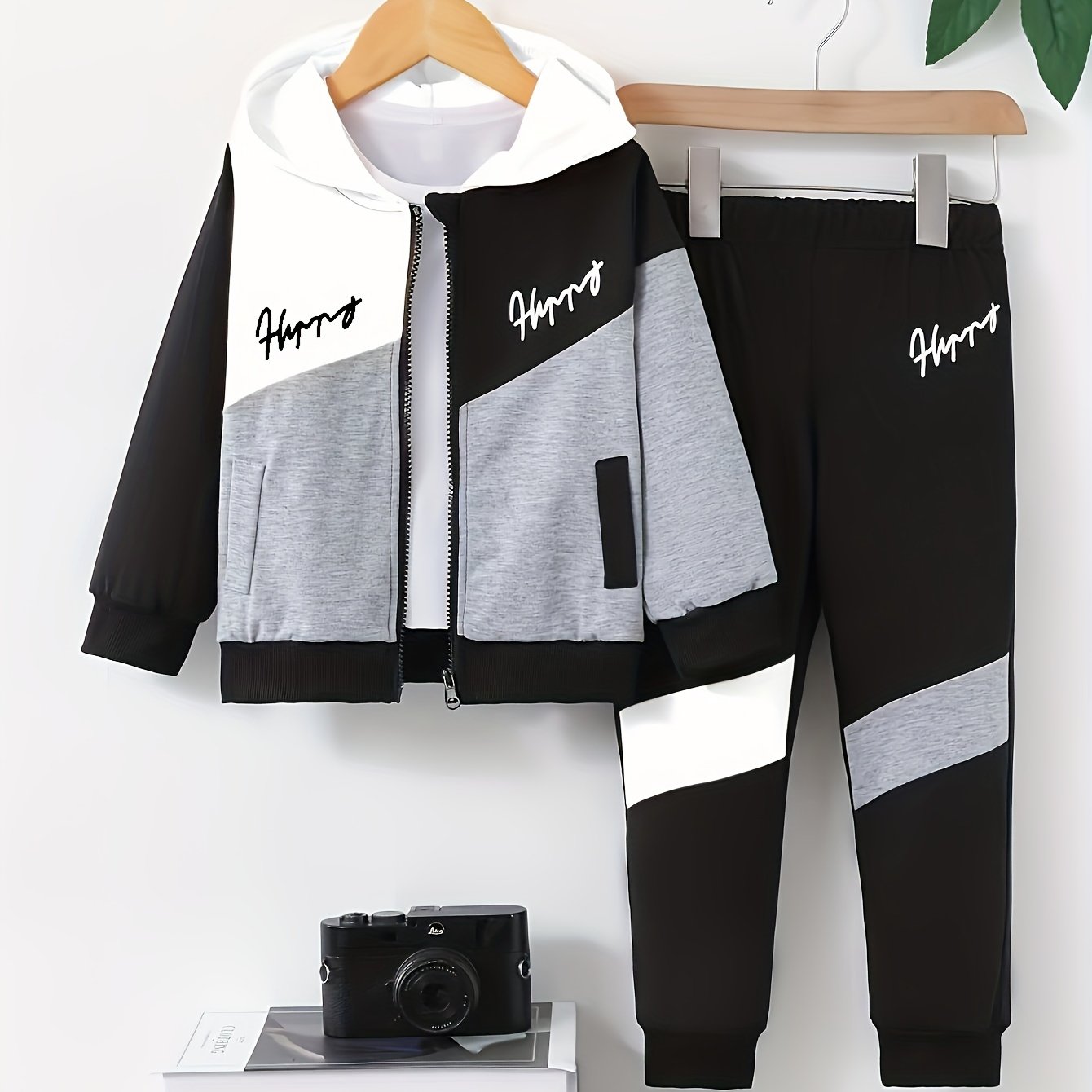 Boys' hooded jackets with zipper and patchwork letter print, sold as a set of two pieces.