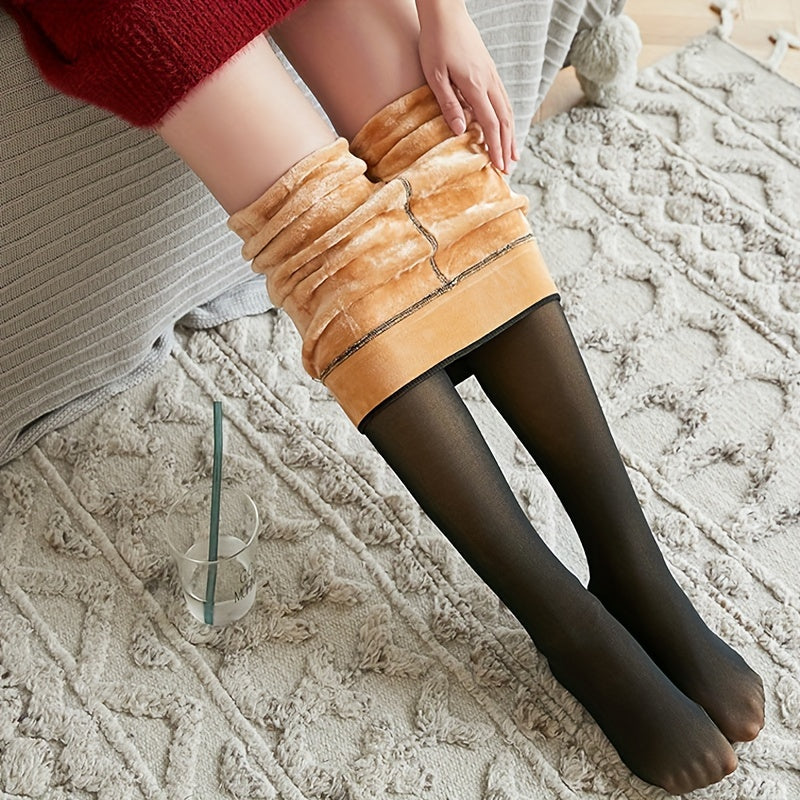 Fleece-lined tights for women. Warm and slimming for winter. Machine washable blend of polyester and spandex.