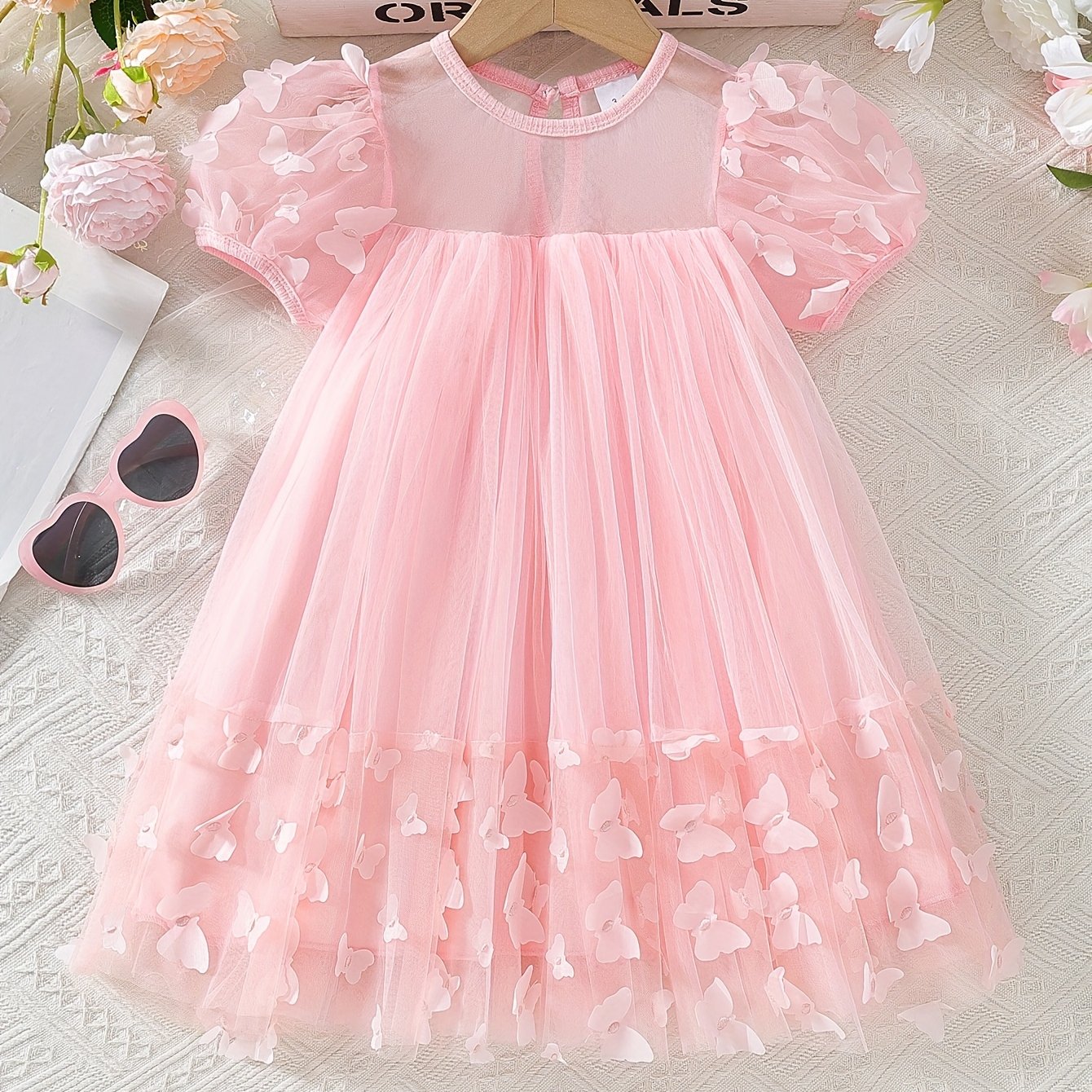 Girl's Spring/Summer Princess Dress with 3D Butterfly Detail, Casual Loose Fit Flared Dress for Ages 3-10, Non-Stretch Hollow Design.