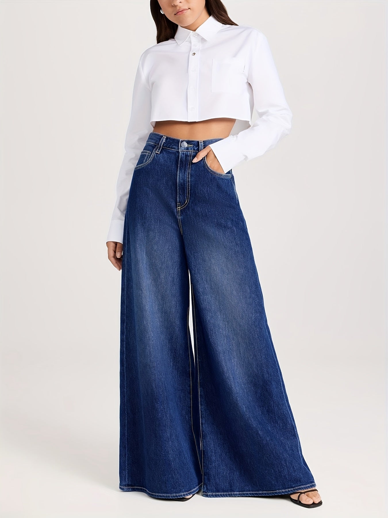 1pc SENLANJIEQU Women's Casual Wide Leg Jeans, made of 70% cotton, 28% polyester, and 2% elastane. Features a medium stretch, washed finish, and streetwear style.