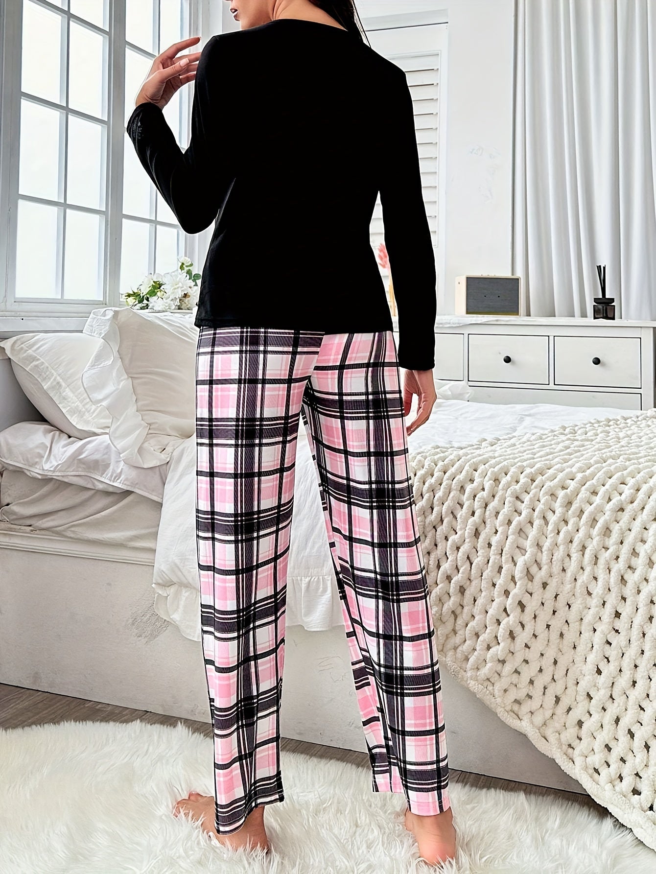 Plaid pajama set for women with cartoon letter print, made of polyester and featuring a crew neck, long sleeves, and pants. Mature style suitable for all seasons, made of 145g/㎡ knit fabric.