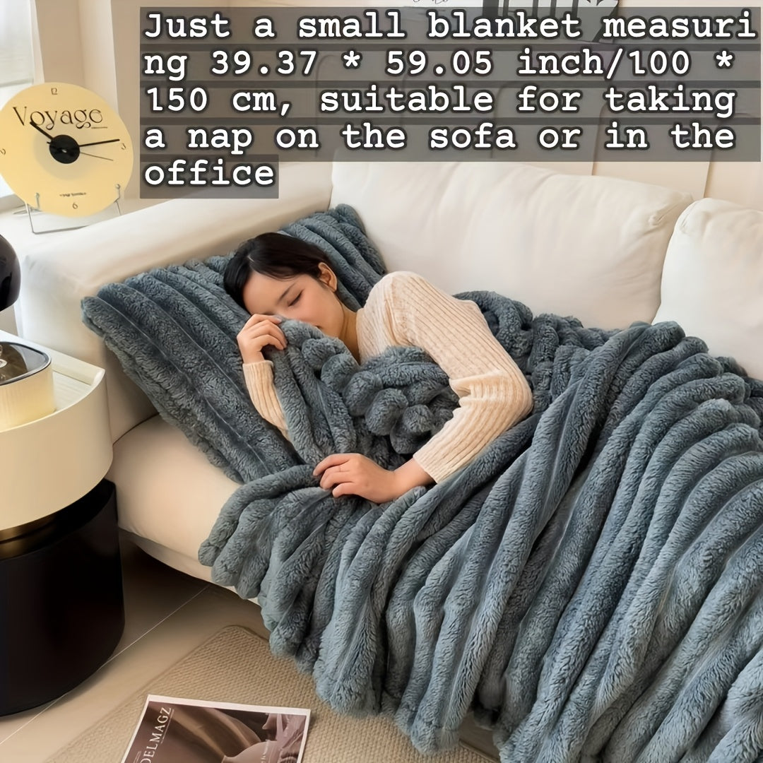 Modern Style Luxury Plush Blanket Throw - Cozy and Warm Flannel Blanket, Soft Sofa Blanket, Machine Washable, All-Season Multipurpose Striped Gift Blanket perfect for Office, Bed, Camping, Travel, and Naps.