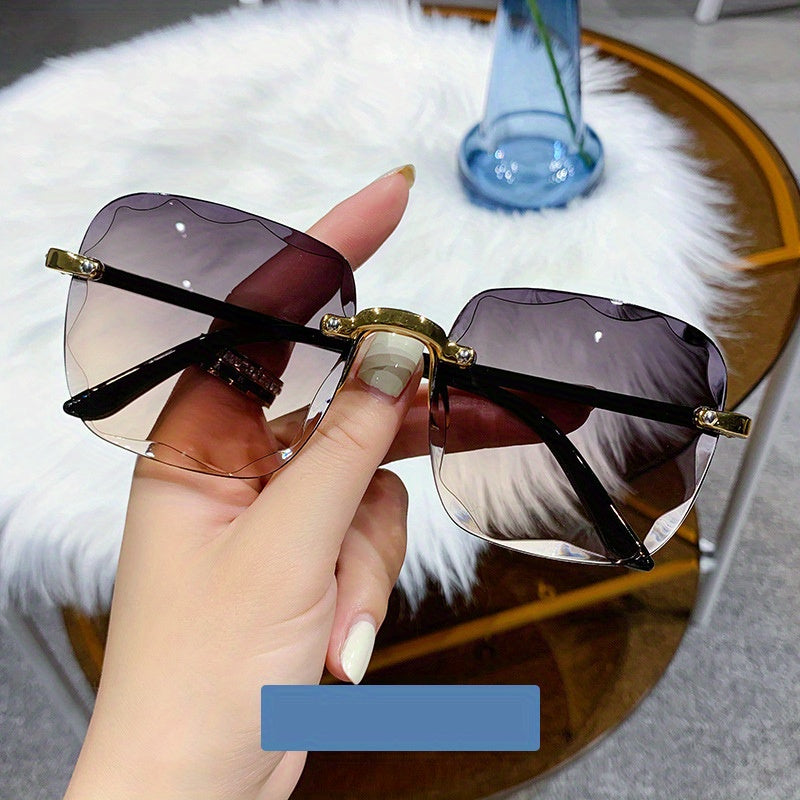 Square rimless fashion glasses for women and men with gradient sun shades, suitable for vacation beach travel. Glasses case not included.