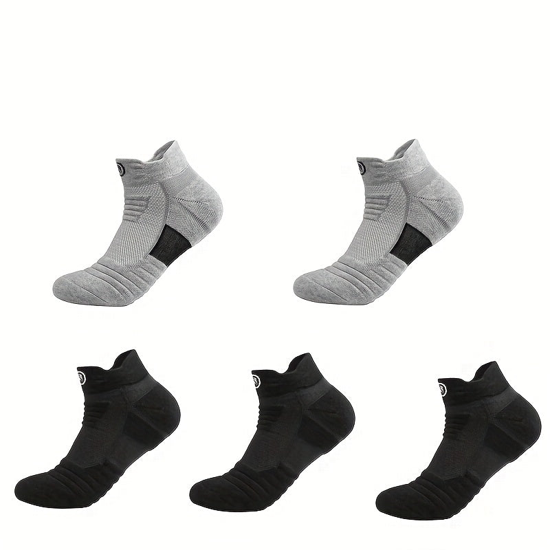 5 pairs of high-performance athletic compression socks for men in gray, black, and white. Made with breathable polyester and sweat-wicking material with a towel bottom, featuring a