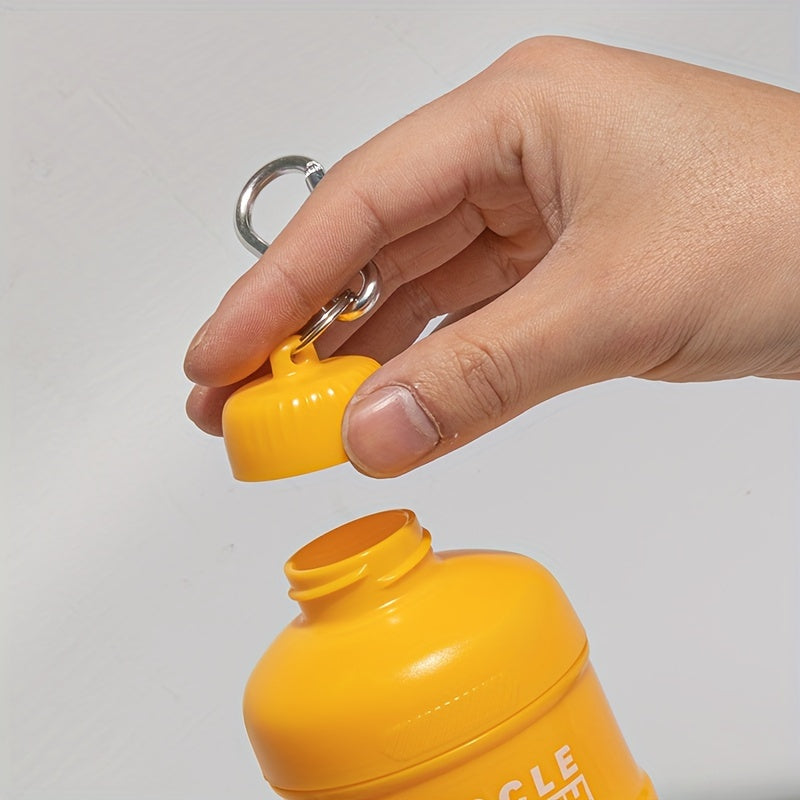 Portable protein powder container with a multi-tier plastic bottle for gym and outdoor sports, with a keychain. Size 7cm X 11cm/20cm/15.5cm.