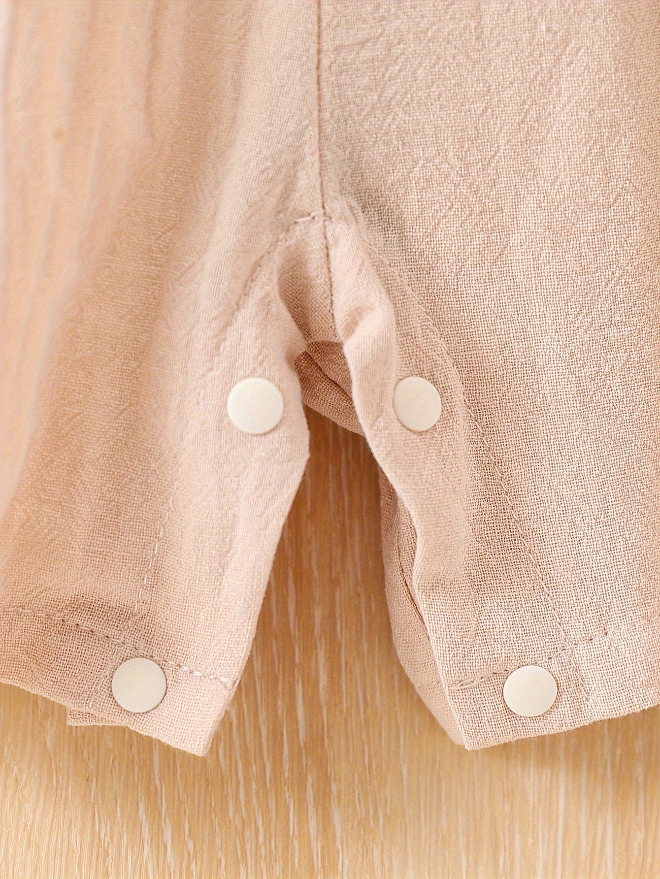 Baby girl summer romper with wide-leg skirt pants and ruffle sleeve vest, perfect for climbing and stylish fashion.