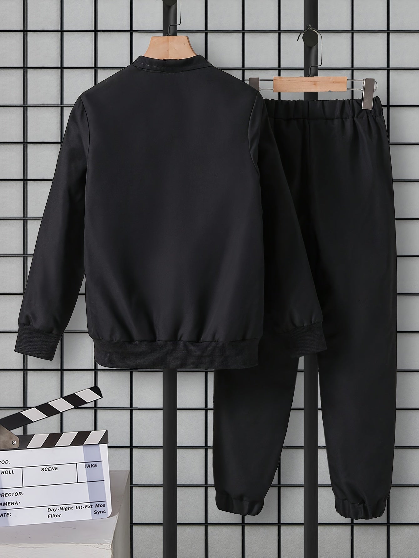 [Customer Favorite] Men's Spring/Autumn Outfit: Zipper Jacket + Elastic Waist Pants Set for Young Adults, Casual and Comfortable for Outdoors.