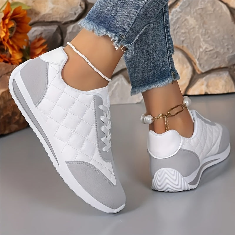 Women's retro casual sneakers - lightweight, lace-up, breathable fabric, all-season sports shoes