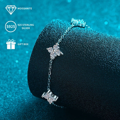 This stunning S925 Sterling Silver Moissanite Hexagonal Star Bracelet is the ideal gift for Mother's Day, Valentine's Day, any travel adventure, vacation, birthday celebration, or family gathering.