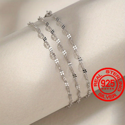 S925 silver necklace featuring Japanese and Korean style, adorned with a simple and elegant lip pendant. This light luxury clavicle chain exudes a high-level sense of style. Delicate and plain chain design in beautiful silvery color, weighing 1.6g.