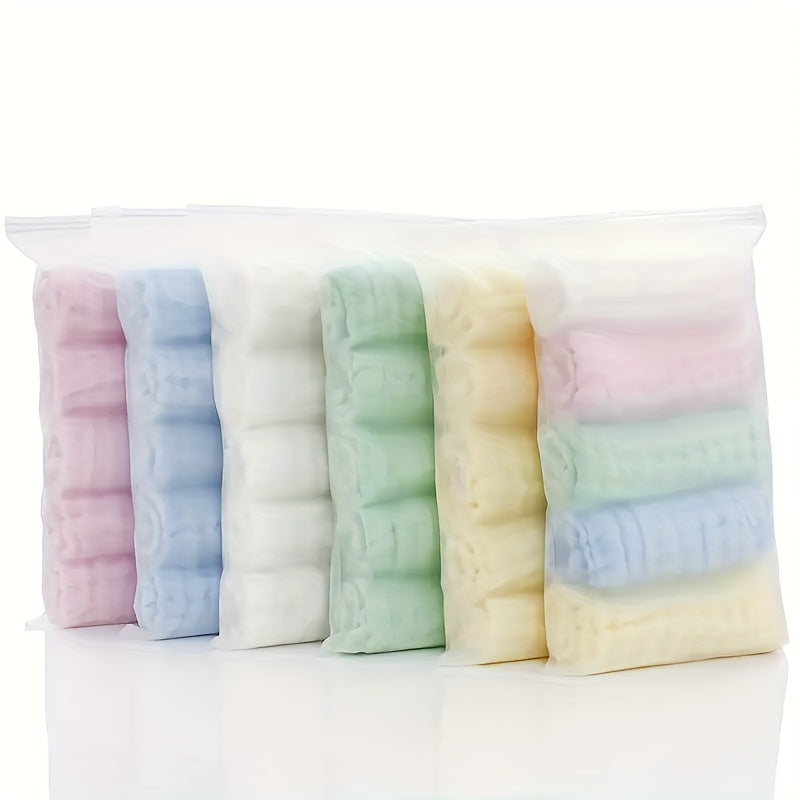 Soft and comfortable, this set of 5 baby towels is made of pure cotton and features a six-layer gauze design in a solid color. These square towels are perfect for face washing, with a skin-friendly and water-absorbing seersucker texture.