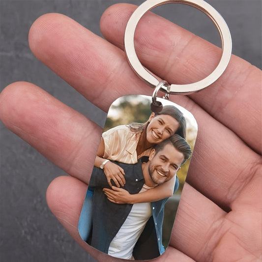 Custom engraved stainless steel keychain featuring personalized photos, text, or dog tags. Perfect for men and women, this keychain makes a thoughtful gift for family members, friends, boyfriends, and girlfriends. Ideal for Valentine's Day or Christmas