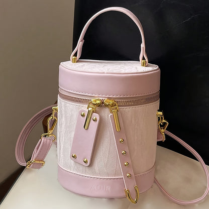 Stylish Striped PU Crossbody Bag with Adjustable Shoulder Strap and Zipper Closure - Trendy Bucket Handbag for Women