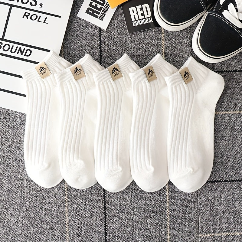 Five pairs of summer thin black and white socks for men and women are breathable, sweat-absorbing, and odor-resistant, making them popular low-cut boat socks for spring and autumn.