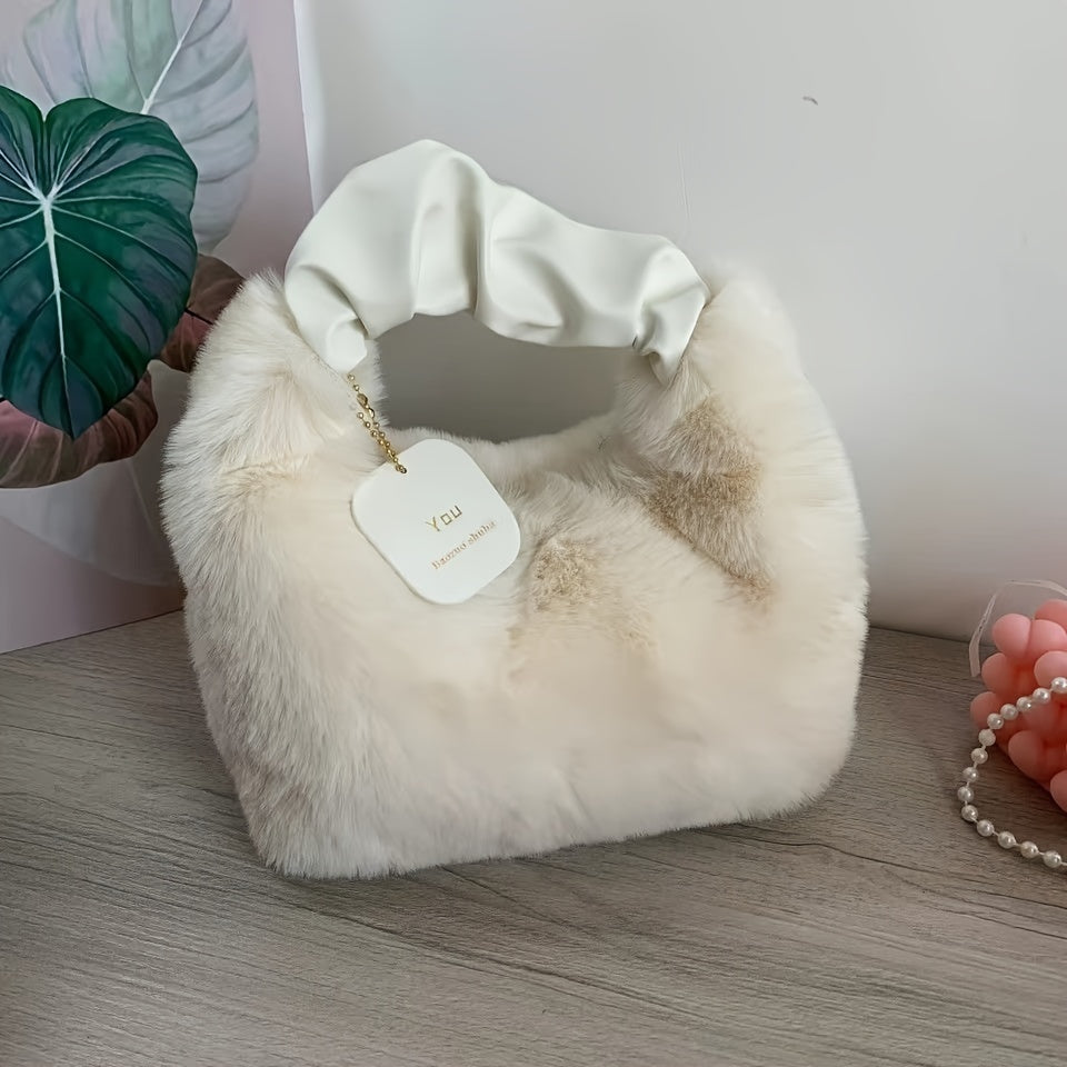 High-end plush handbag for girls, perfect for autumn and winter. Wooly bag with versatile crossbody style.