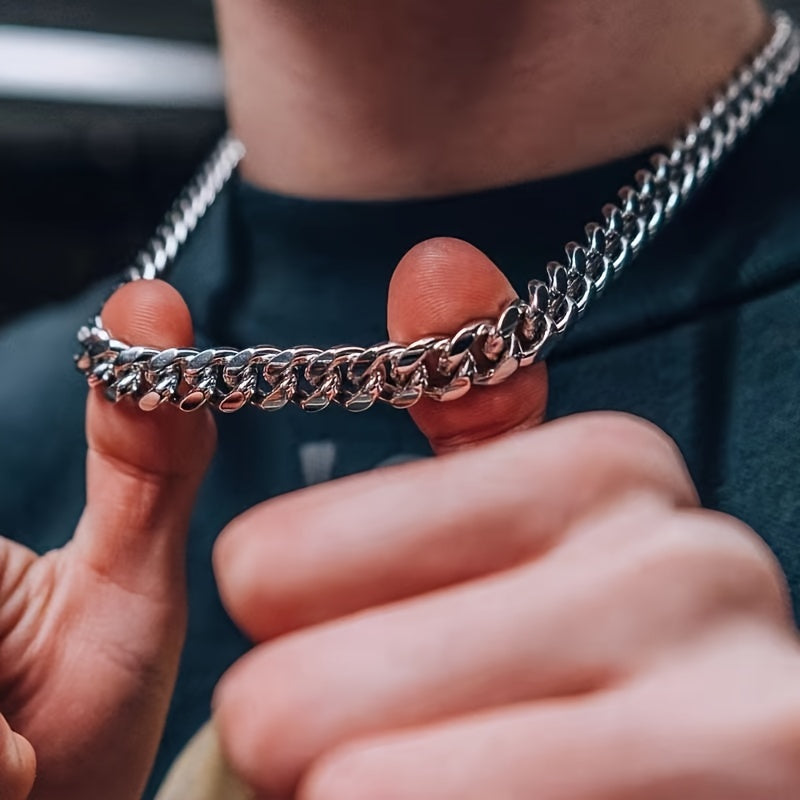 Men's Stainless Steel Necklace and Bracelet Set, 2 Piece Set featuring a 10mm Thickened Chain Bracelet and Necklace - Stylish Men's Fashion Accessories