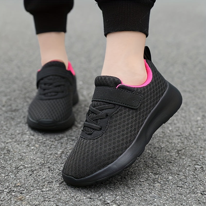 Mesh running shoes for girls with casual athletic style, magenta accent, available in sizes 28-40. Perfect for spring and fall with EVA sole and PU insole.