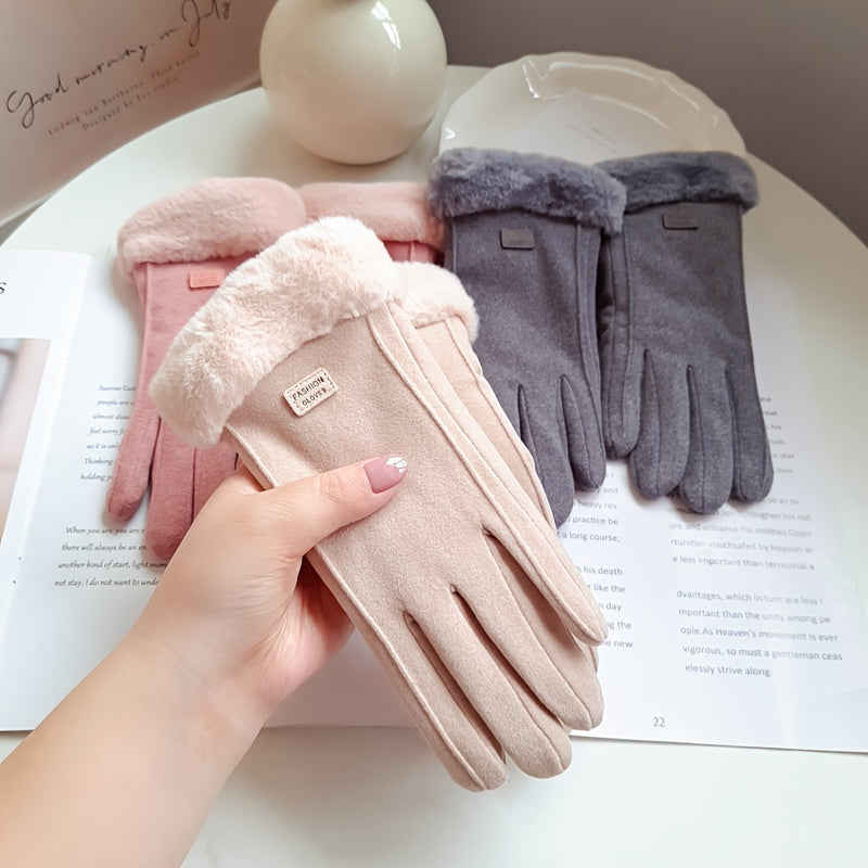 Warm your hands in style this winter with our Women's Winter Thick Plush Gloves. Made from fashion-forward suede, these outdoor guantes are perfect for keeping you cozy no matter where your day takes you. The touchscreen driving gloves offer convenience