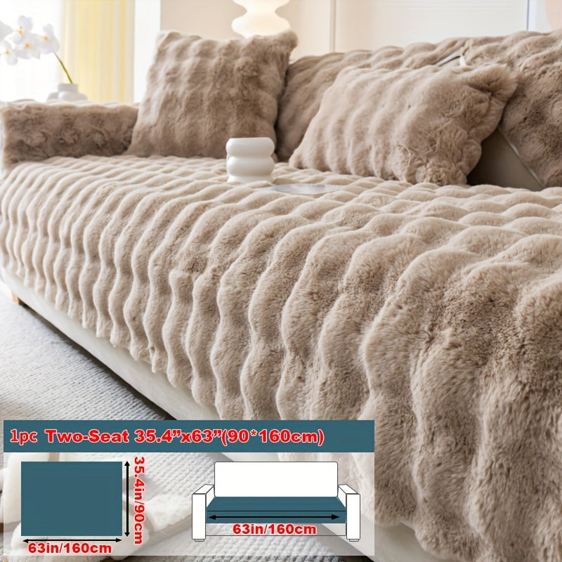 Winter plush faux fur sofa cover for pet-friendly non-slip protection, suitable for sofas up to 4 seats. Machine-washable polyester slipcover for home and office decor, making a cozy Christmas gift.