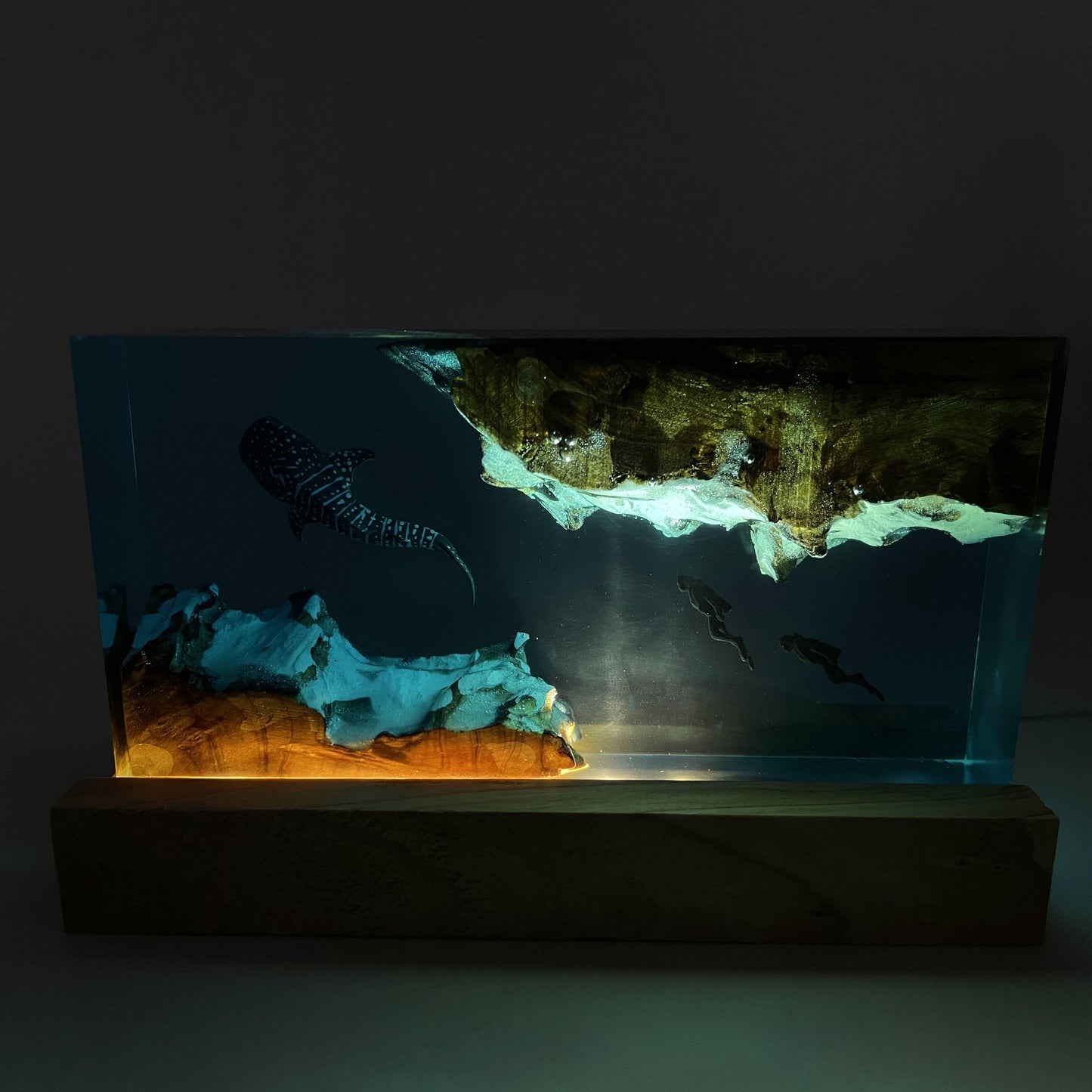 Handmade whale resin lamp, unique bedside lighting and décor for bedroom, perfect gift.